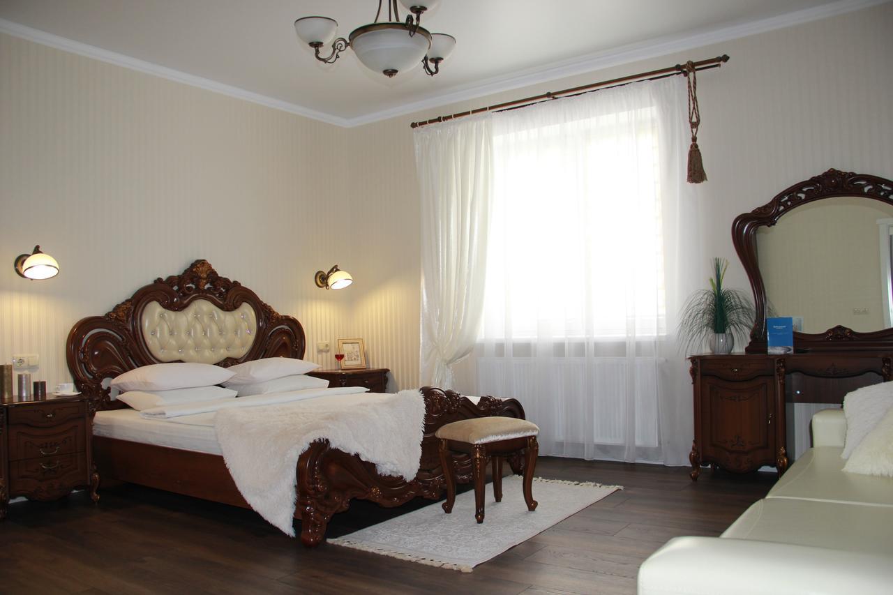 Lebediny Guest House Brest Dış mekan fotoğraf