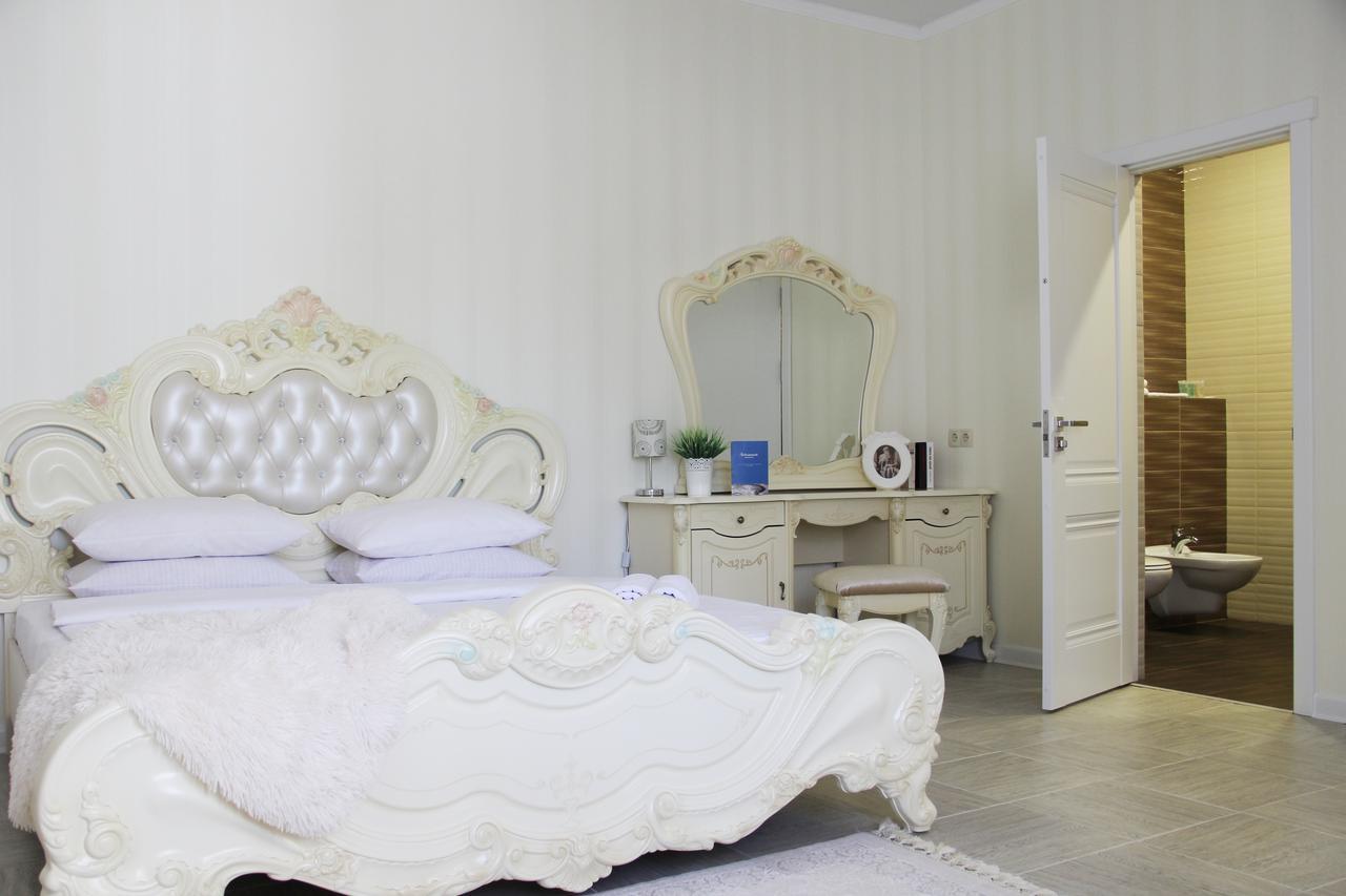 Lebediny Guest House Brest Dış mekan fotoğraf
